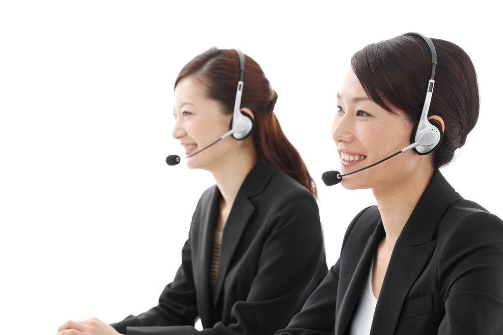 コールセンターの仕事内容やメリットを紹介します。
