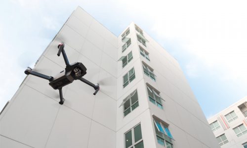 政府が外壁検査などにドローンやAI（人工知能）の活用を検討！